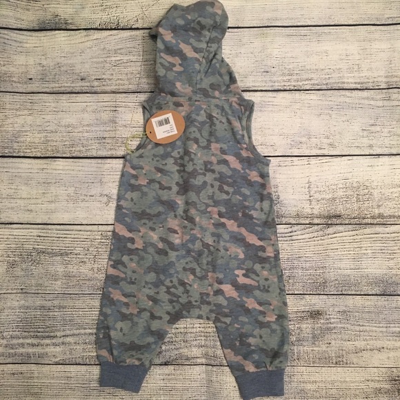 ⛔️SOLD⛔️NWT Egg by Susan Lazar Romper - Picture 5 of 5